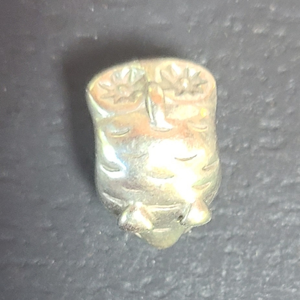 Pandora owl